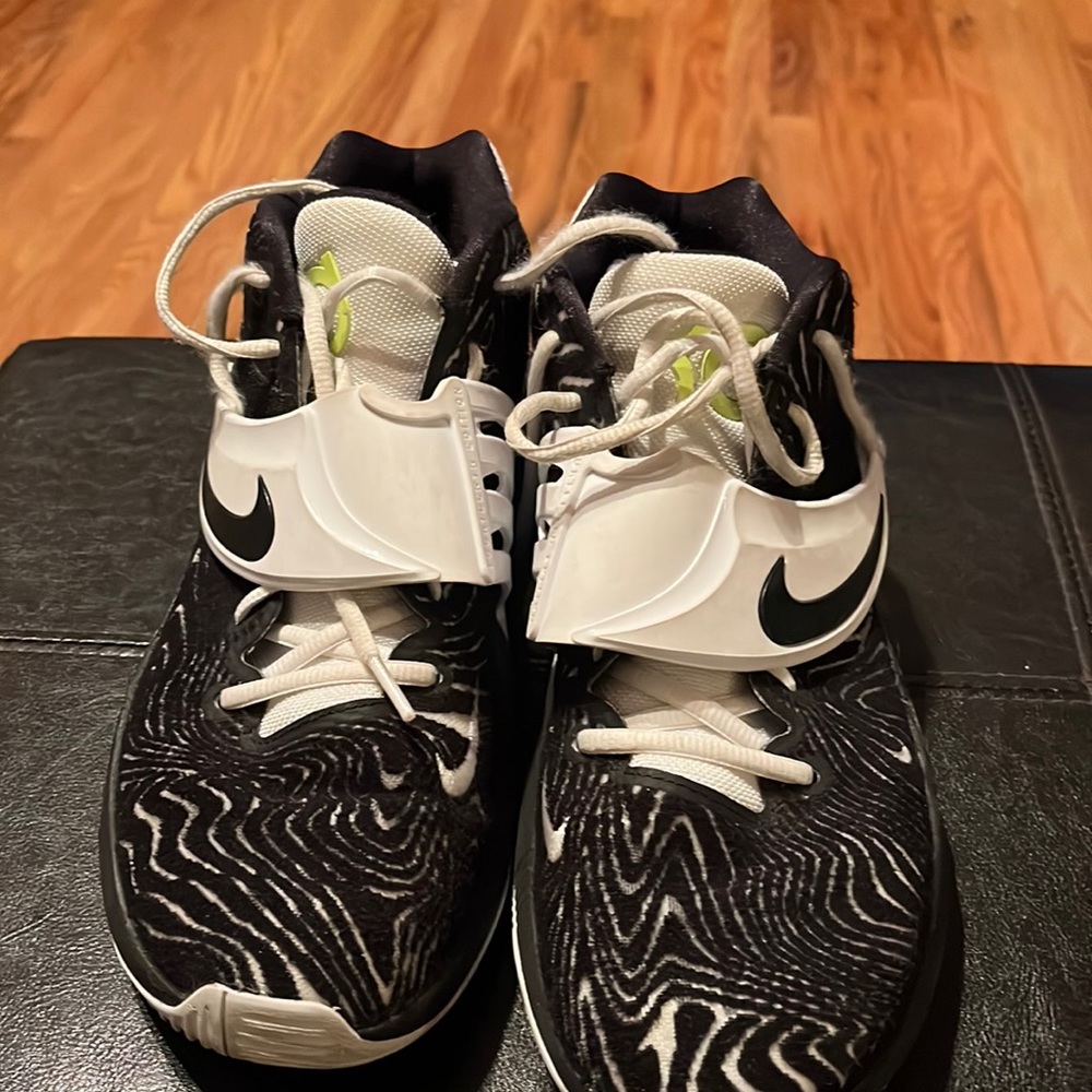 Kevin Durant hoop shoes